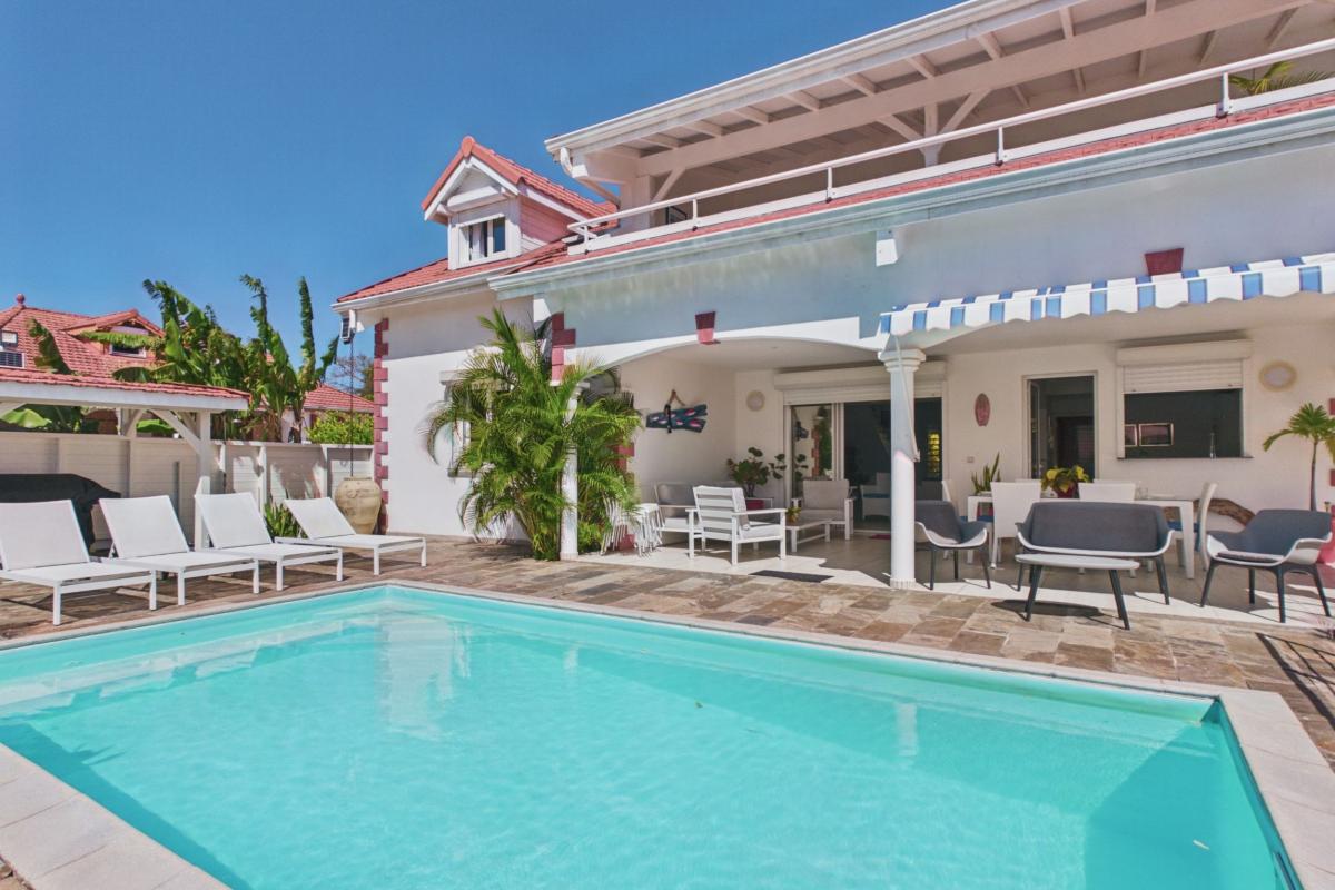 Location sainte luce 10 personnes 5 chambres -vue villa